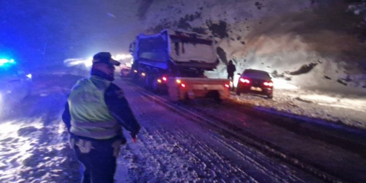 Dve osobe poginule, 11 povređeno: Crni bilans proteklog dana