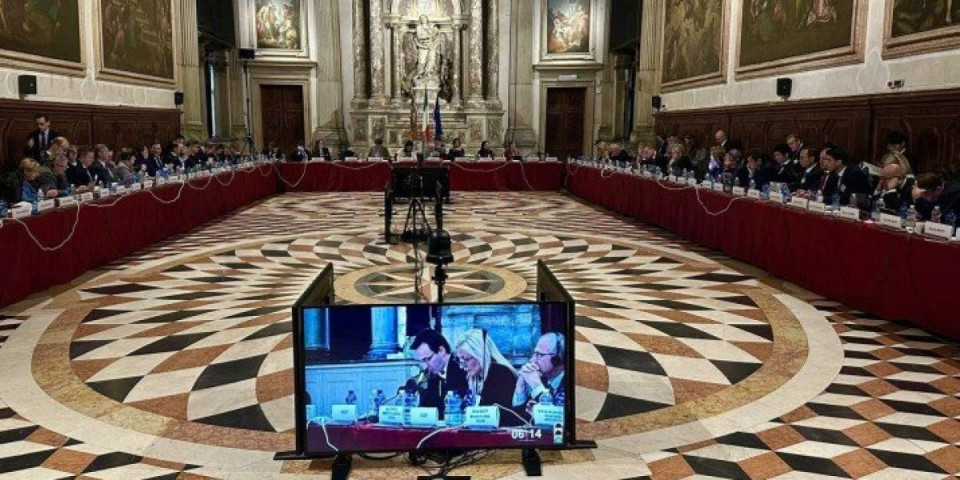 Blokaderi će poludeti od besa: Venecijanska komisija uvažila ono što su zgubidani napali!