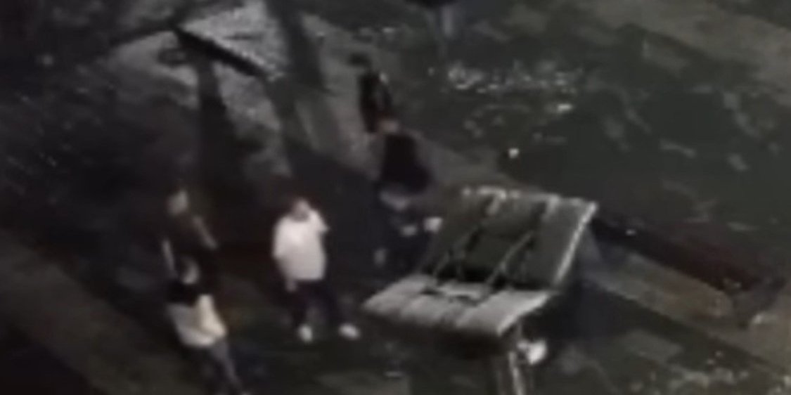 Tuča na gradskom trgu