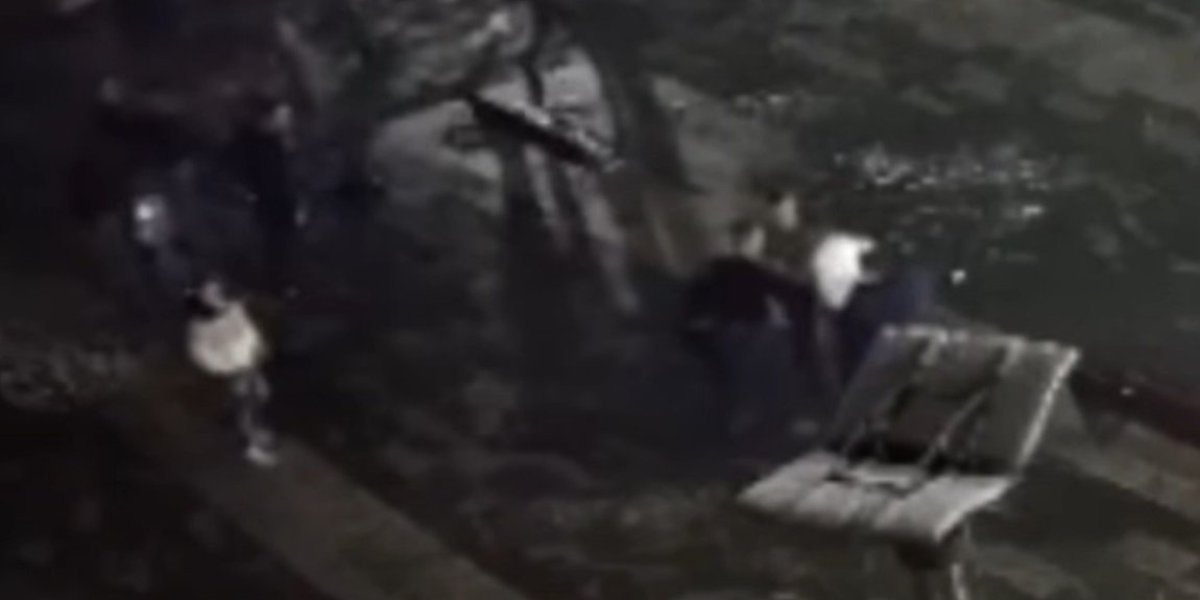 Tuča na gradskom trgu