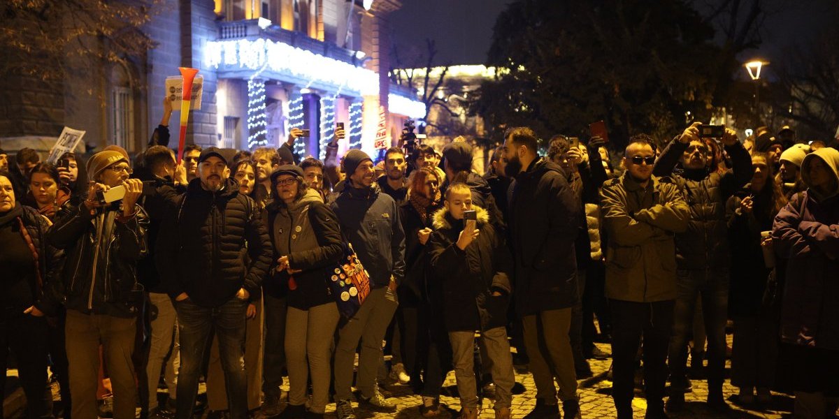 Oglasila se Lekarska komora Srbije! Osudila peticiju koja je dovodi u vezu sa protestima studenata!