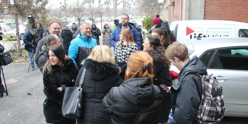 Zahtevi studenata ispunjeni, ovo je politička odluka o nastavku blokade! Studentski parlament za prekid blokade