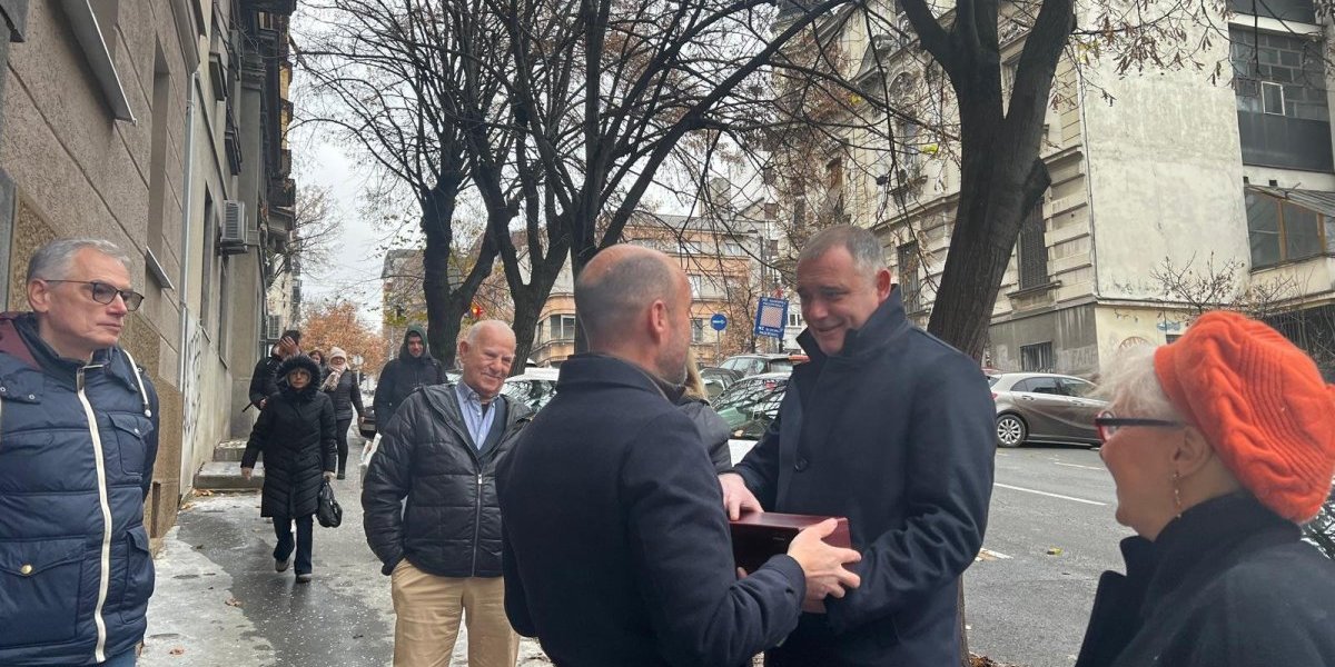 Vidović: Nastavljamo sa podrškom stambenim zajednicama u uređenju zgrada i fasada (FOTO)