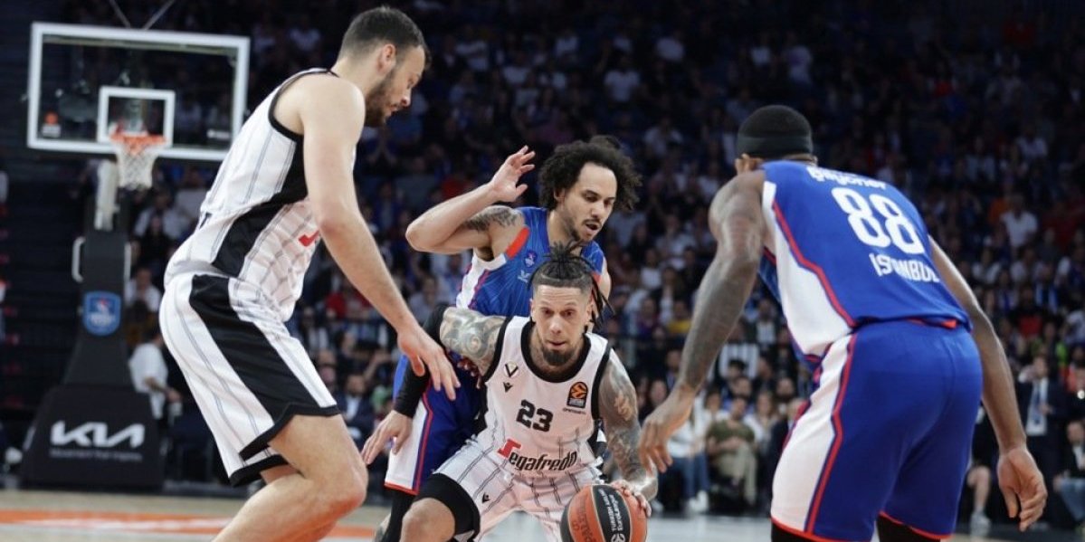 Efes silno pojačan pred duele sa Partizanom i Crvenom zvezdom!
