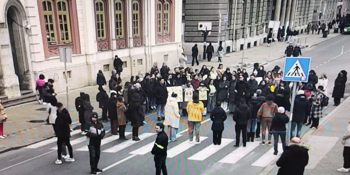 (VIDEO) Profesor FPN-a jasan: Imali smo i duže proteste iz kojih je Vučić izlazio sve jači