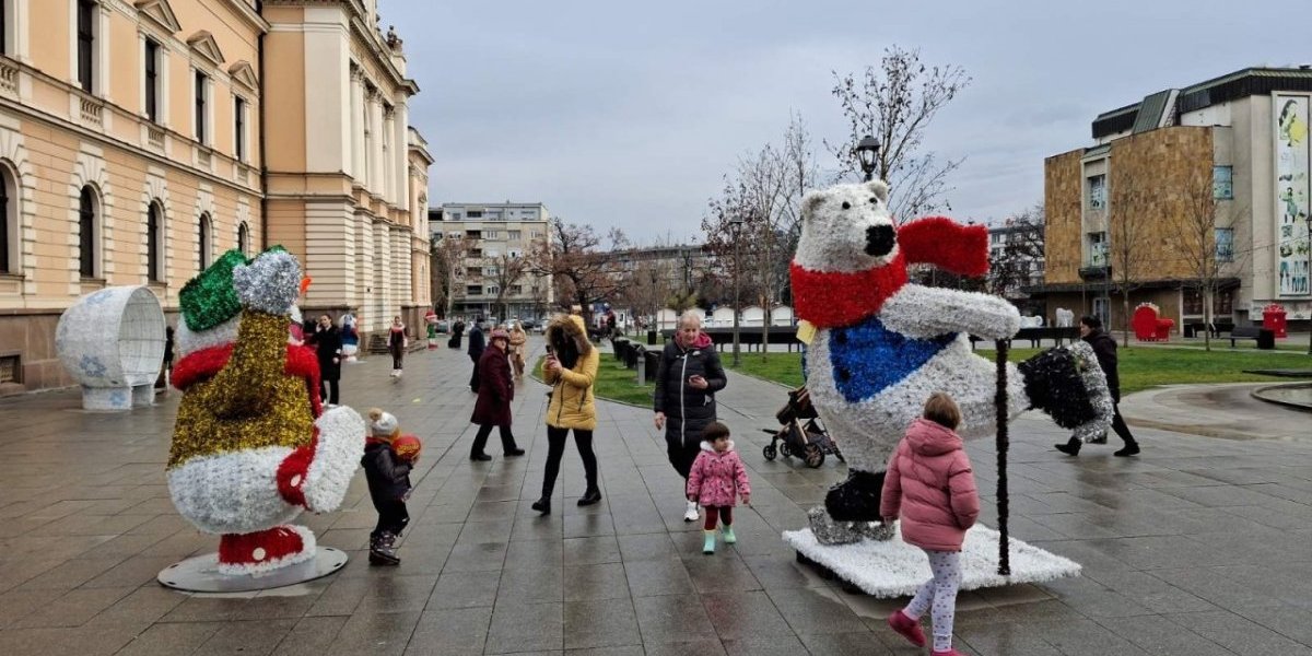 Ima li lepšeg? Novogodišnji dekor u Kragujevcu