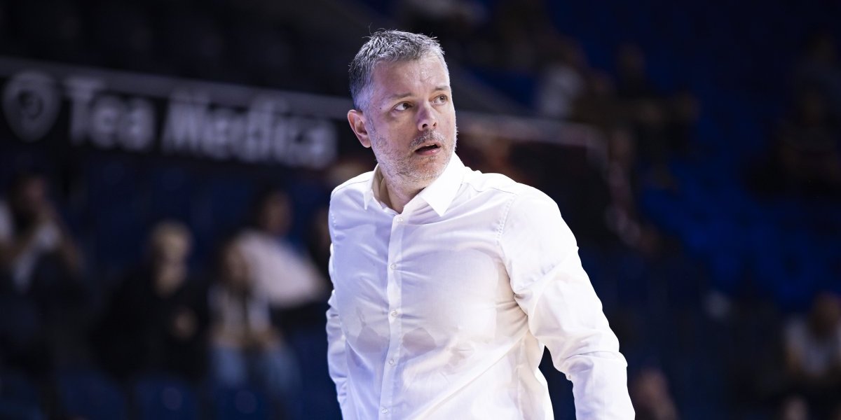 Petar Mijović opleo po navijačima: Lepše im da u kladionici čekaju rezultat Mančestera