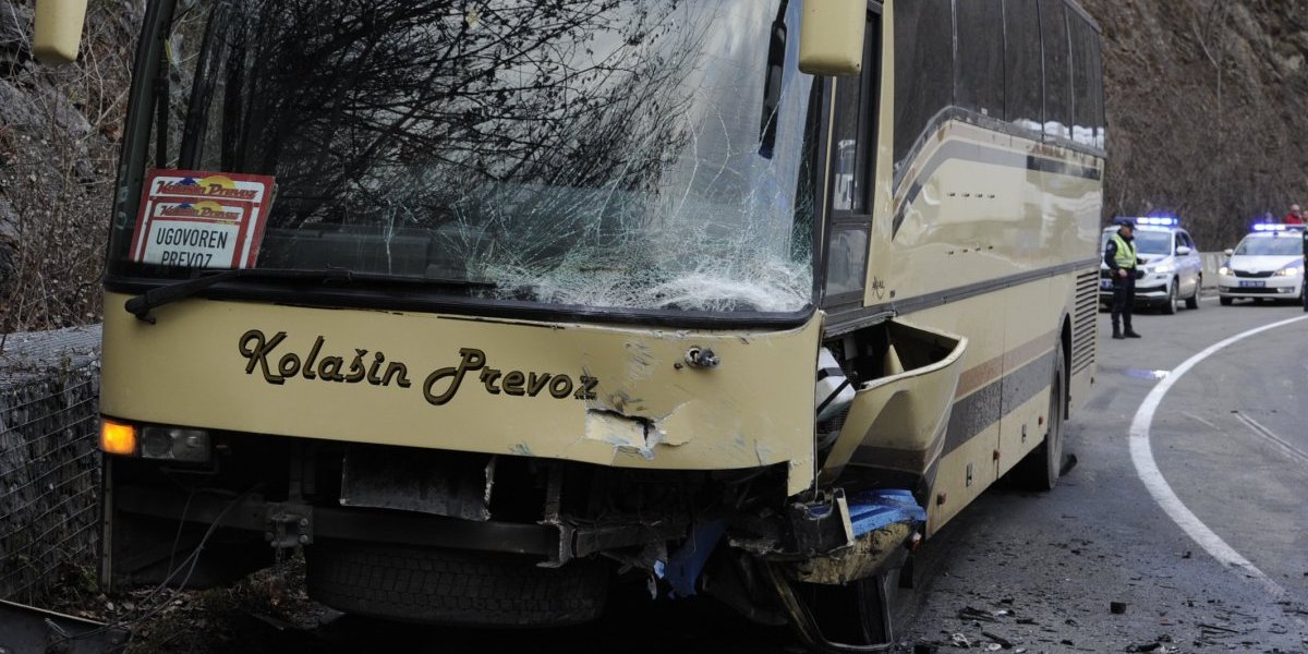 Autobus koji je učestvovao u udesu