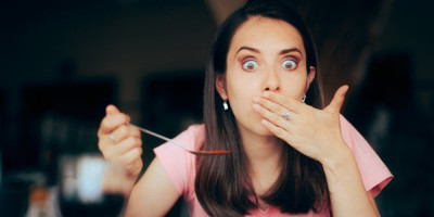 Svi smo bar jednom štucali, ali malo ko zna zašto se to zapravo događa i koji jednostavni trikovi ga mogu zaustaviti za svega nekoliko sekundi.