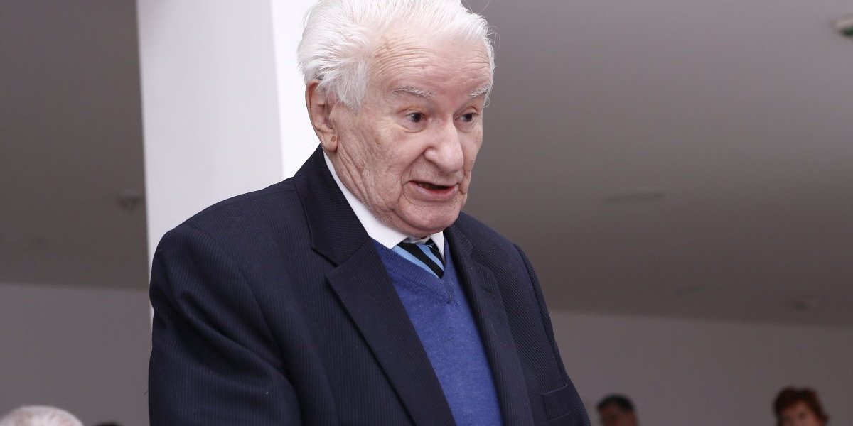 "Vole ih rođaci i nemaju jasan program": Mićunović definisao blokadersku listu i njihovu politiku