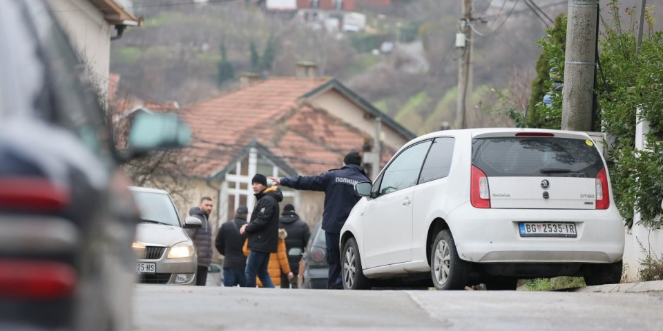 Poznato stanje ranjene devojke! Detalji surove likvidacije u Kaluđerici!