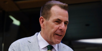 Rezolucija koju je Evropski parlament usvojio predstavlja još jedan u nizu primera političkog licemerja i dvostrukih aršina prema Srbiji.