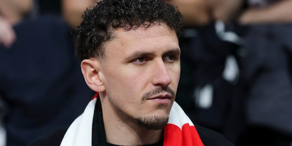 Emotivni Veljković: Zaigrati za Zvezdu u Ligi šampiona bi bilo ostvarenje sna