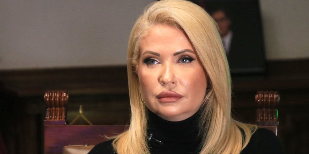 SKANDALOZNO! Sandri Božić prete smrću! ''Ošišaćemo te na ćelavo, bićeš obešena''