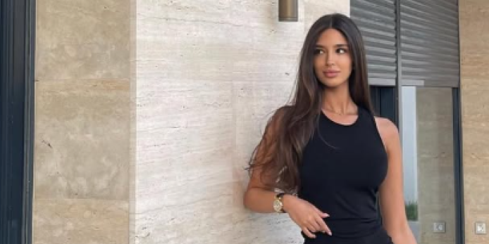 "Nikog nemam": Đina Džinović nakon razvoda roditelja ostala sama, pa zakukala