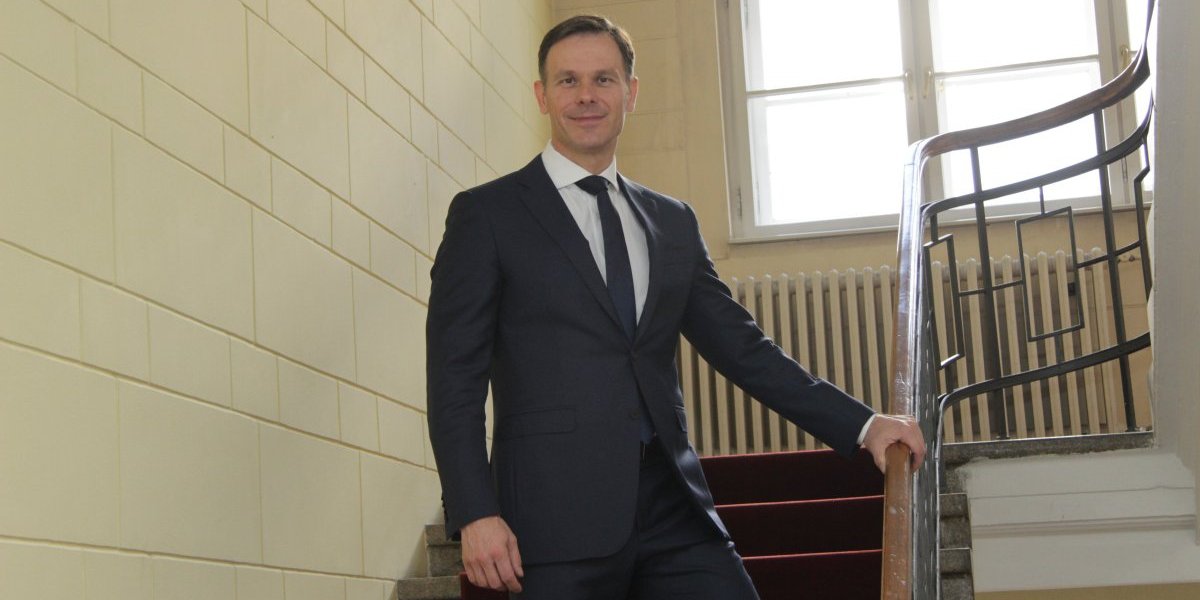 "Mi ćemo nastaviti s radom jer se njime gradi Srbija!" Mali: Ništa nas neće sprečiti da usvojimo vrlo bitne zakone (VIDEO)