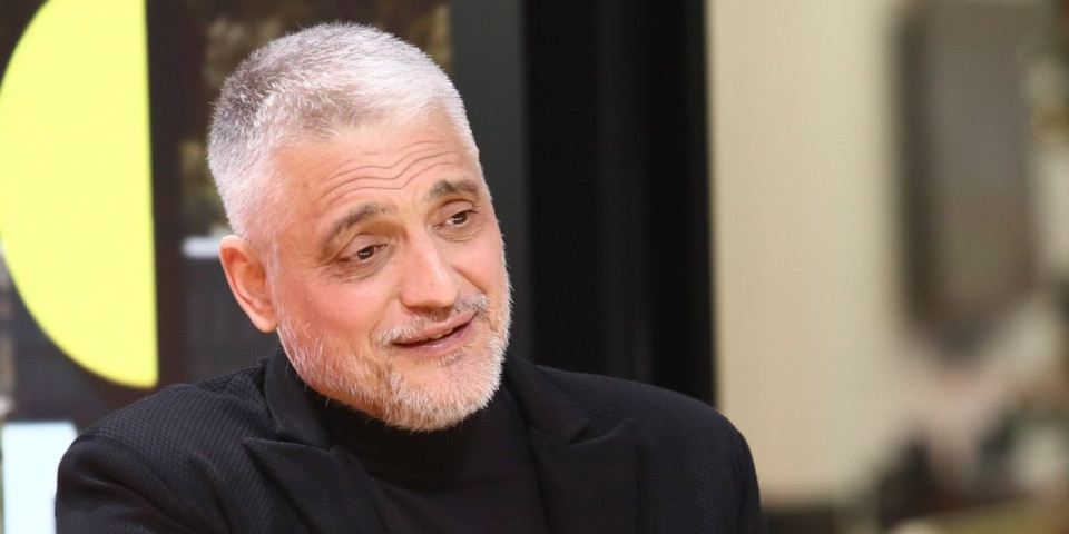 Čeda nazvao ćerku po kafani na magistrali: Političar se vratio u krčmu koja mu je spasila život (VIDEO)