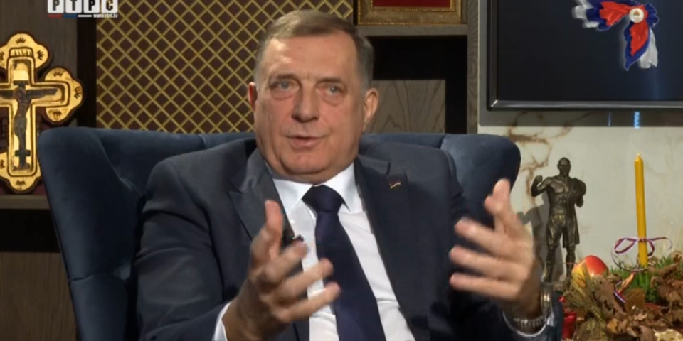 Dodik prvi put progovorio o svojoj bolesti! Predsednik Srpske vidno smršao, otkrio zašto je i kako završio na operacionom stolu (FOTO/VIDEO)