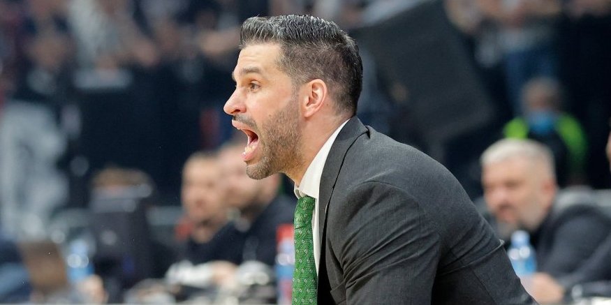 Alimpijević nije uspeo! Fener pobedom u derbiju najavio susret sa Zvezdom