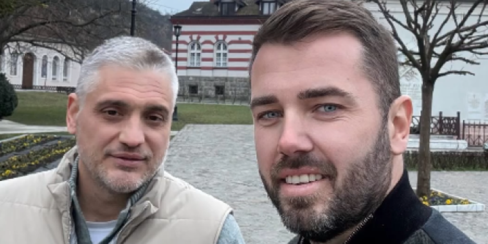 Čeda Jovanović nakon razvoda otišao u manastir! Političar objavio fotografiju i poručio: "Od kada te znam, verujem u anđele" (FOTO)