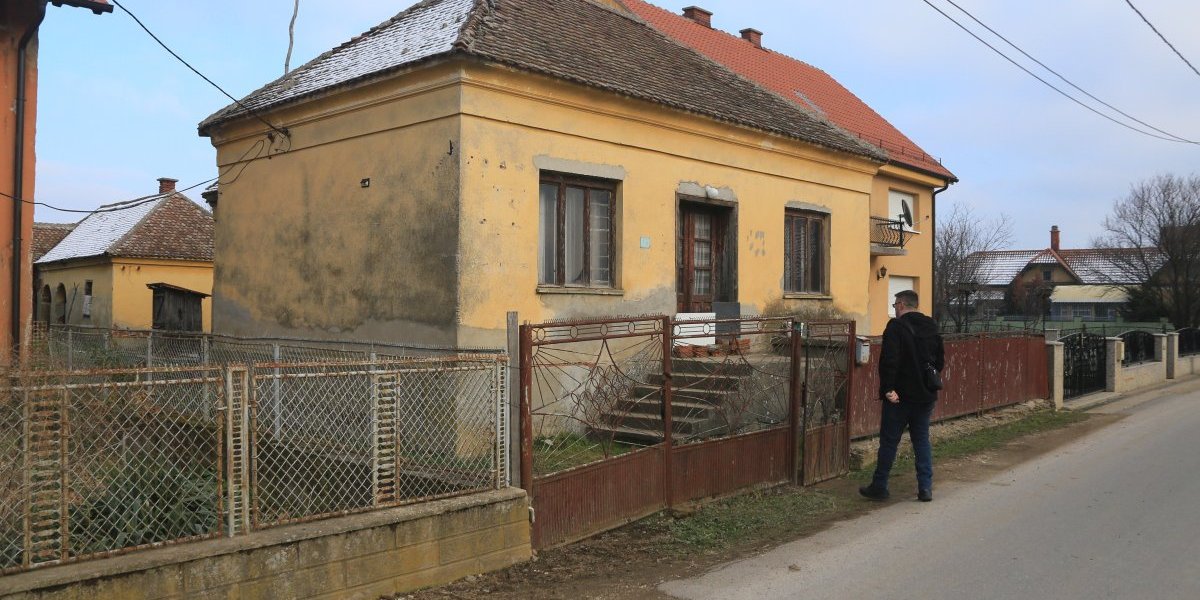 Evo šta je pokazala obdukcija bebe bačene na grolje! Otkriveno kako je majka ubila!