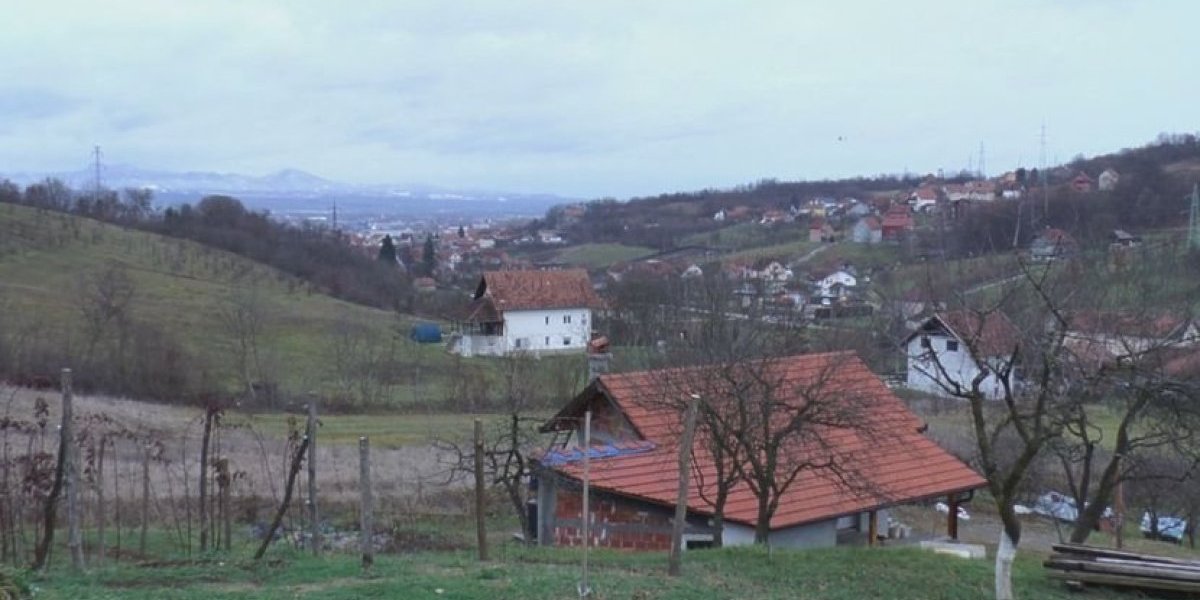 Redovi ispred kuće seoskog lekara! Razlog će vas šokirati, evo po čemu se izdvaja