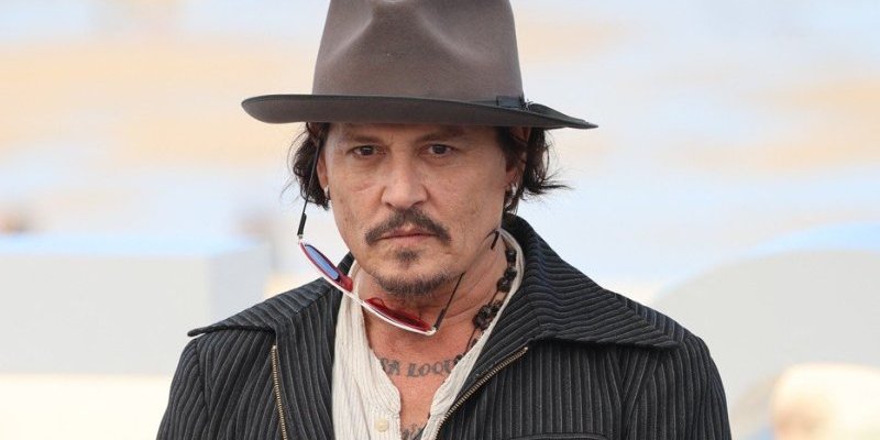 "Volim ćevape i šljivovicu": Džoni Dep ne krije ljubav prema Srbiji, čak i psuje na srpskom (VIDEO)