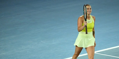 Naručila sam automobil. Biće to ljubičasti 911GT3 RS. Umorna sam više od poraza u finalima, pa sam odlučila da kupim najluđi automobil ikada. Moraću da vozim brzo u Majamiju, rekla je Arina Sabalenka!