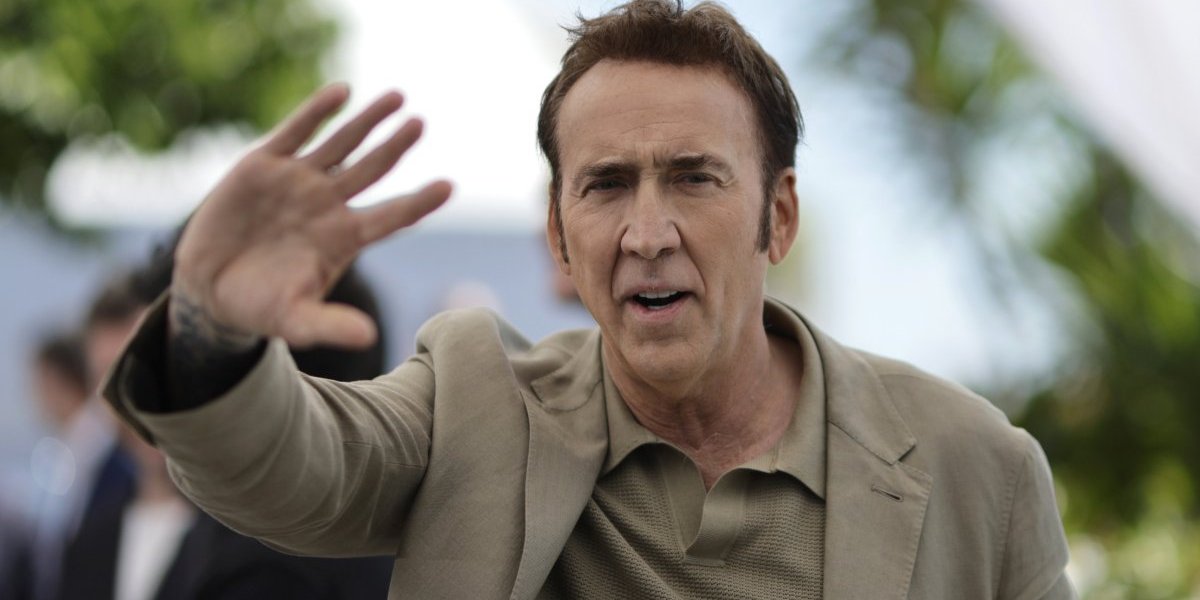 Roj pčela napao glumca dok je snimao horor film o Isusu Hristu: Mnogi tvrde da je to znak od Boga