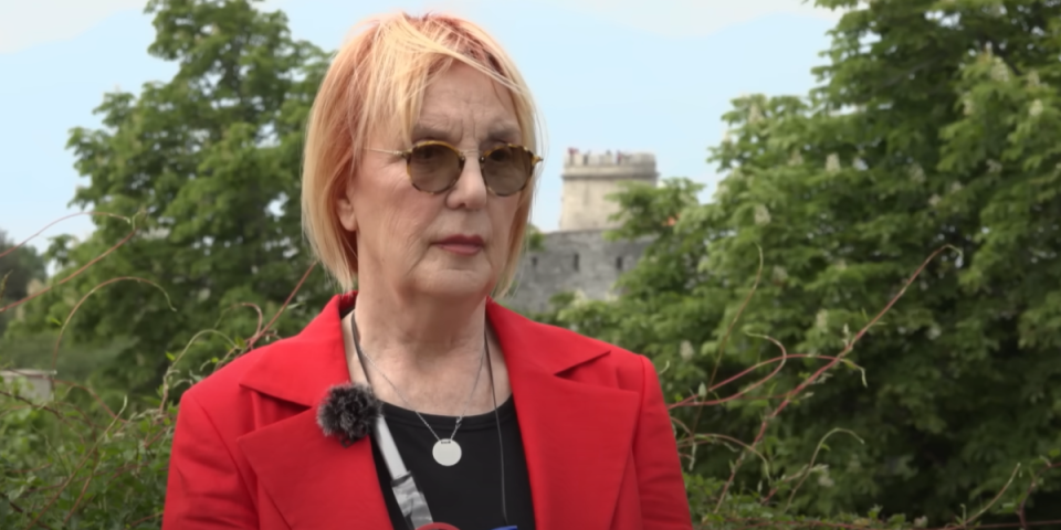 Pije morfijum i trpi nesnosne bolove: Vedrana Rudan više ne može da ustane iz kreveta