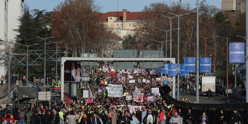 Mogući sukobi, pa čak i građanski rat! Šokantno upozorenje Ljiljane Smajlović: Protesti će izazvati haos na ulicama (VIDEO)