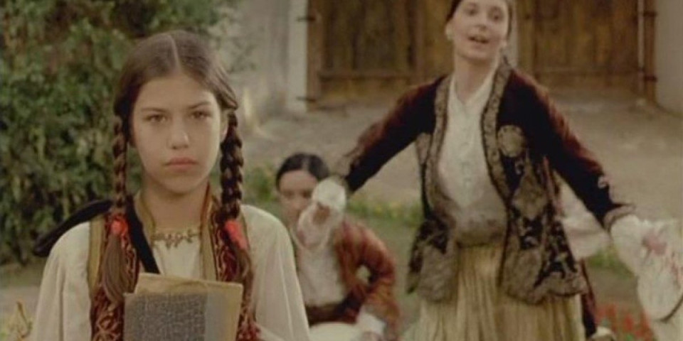 Ćerka našeg poznatog pevača je glumila malu Zonu Zamfirovu: Danas je u braku sa 23 godine starijim rediteljem