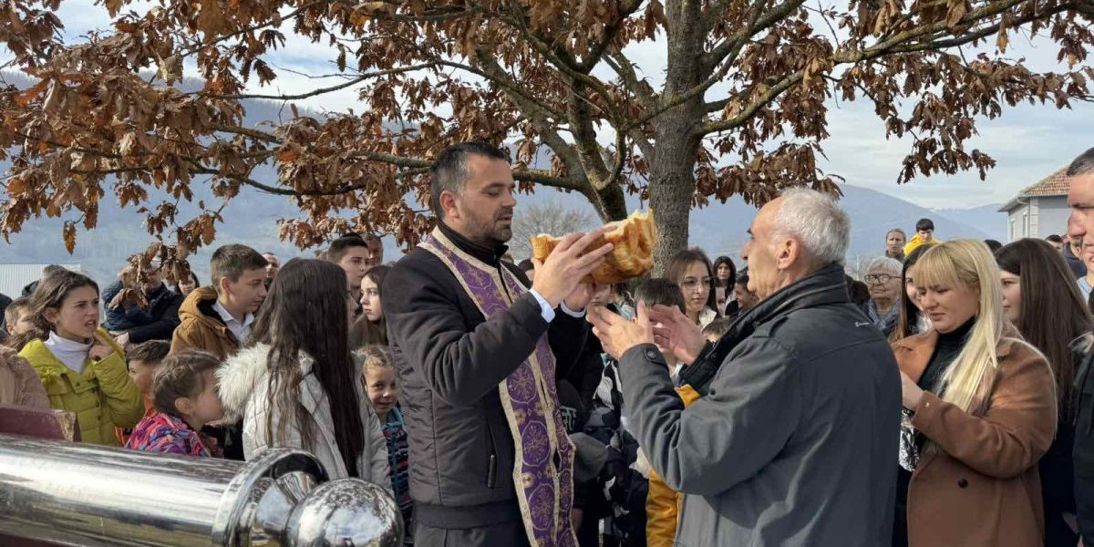 Obeležena slava Sveti Sava u rodnom mestu srpskog svetitelja 