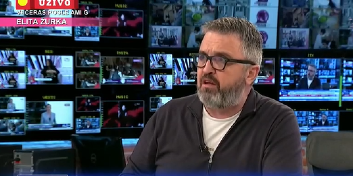 "Majmunoliki Milivojević doterao bager, kao duhovit je"! Vučićević: Izađite na referendum ako ste toliko snažni