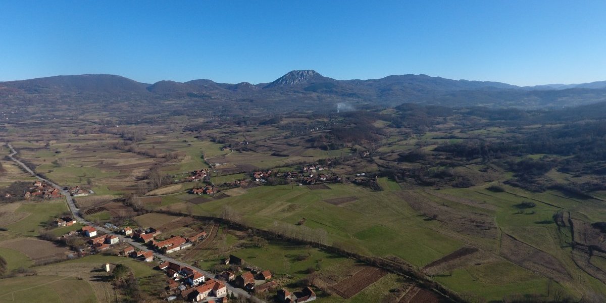 Iznenadili i glumca! Da se saberu deca iz 10 sela, nema ih ko u ovom!