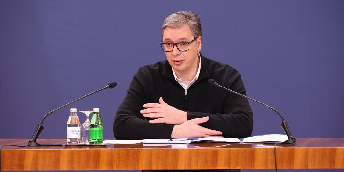 Liga bez briga! Vučić: SNS ima rejtign 48,7 odsto i zato opozicija neće izbore!
