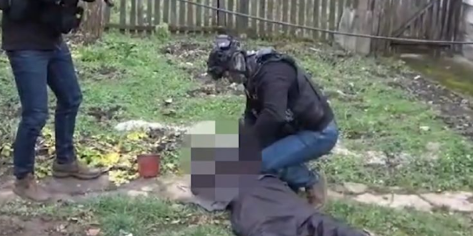 Akcija beogradske policije: Pogledajte kako je uhapšen lopov koji je obijao stanove (VIDEO)