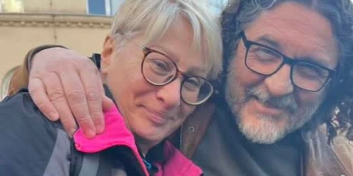 Da li "ratni drugari" zajedno komentarišu kako su Srbi genocidan narod? Fotografija sve govori (FOTO)