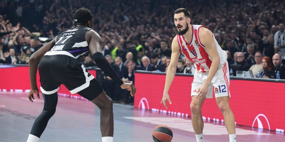 Hoće li zvezdaši večeras navijati za Partizan? Nezapamćena situacija u Evroligi (ANKETA)