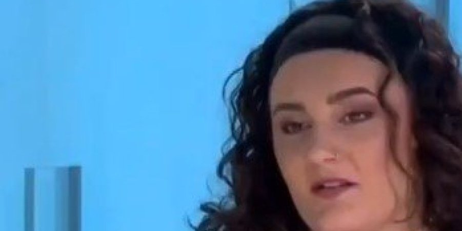 Totalni skandal Gruhonjićeve studentkinje: Gura 250.000 studeneta u ambis! (VIDEO)