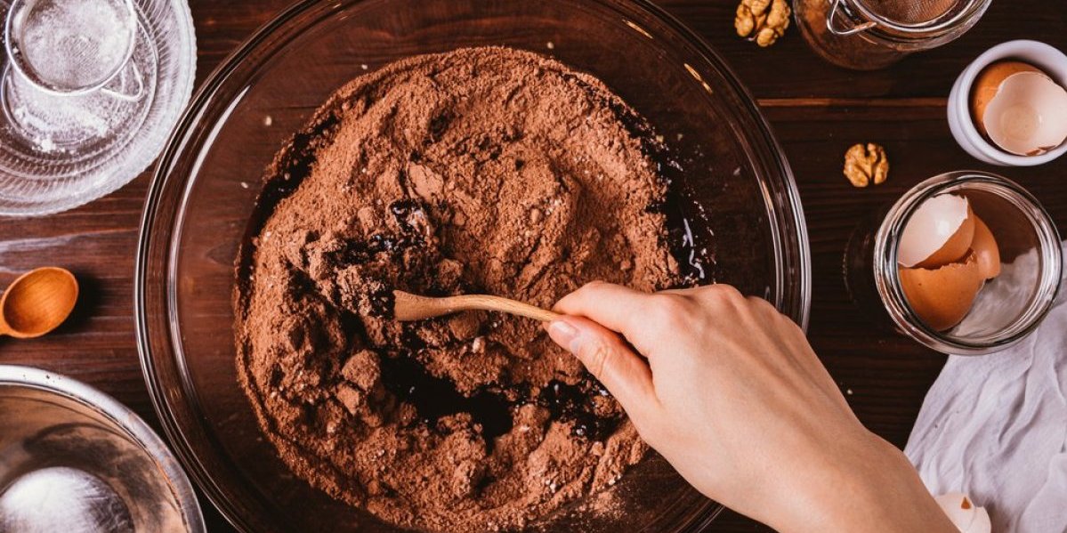 Domaći desert za 5 minuta! Priprema bez umora i pečenja, a ukus fantastičan