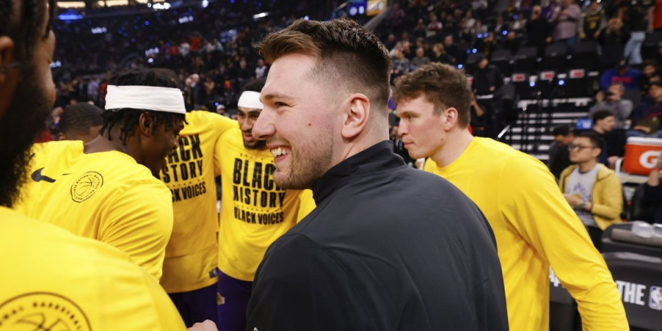 Lejkersi našli centra! Dončić dobio savršenog partnera za napad na NBA prsten!