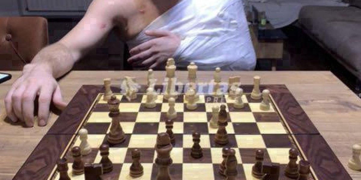 Radoje Zvicer nakon ranjavanja