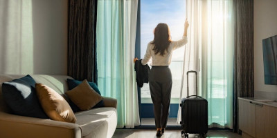 Influenserka Lora Meklaflin podelila je jednostavan trik kako da izvučete maksimum iz rezervacije bez dodatnih troškova,, samo zatražite "ugaonu sobu".