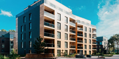 Najskuplji stan u drugom kvartalu ove godine prodat je za 1,8 miliona evra, a cena kvadrata je 9.056 evra, navedeno je u izveštaju tržišta nepokretnosti Republičkog geodetskog zavoda.