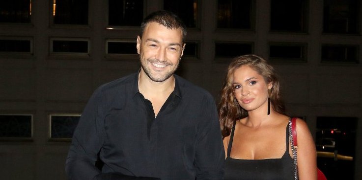 Obukla crnu venčanicu, ne sluti na dobro! Bivši rukometaš napravio gala svadbu (FOTO)