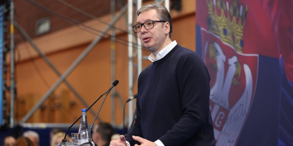 Vučić: Pozivam Srbe sa KiM da izađu na izbore i glasaju za Srpsku listu