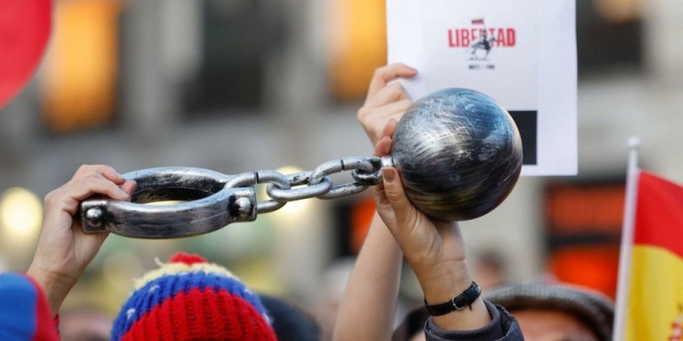 (FOTO) Haos na ulicama Madrida! Hiljade demonstranata traži samo jednu stvar, a to je...