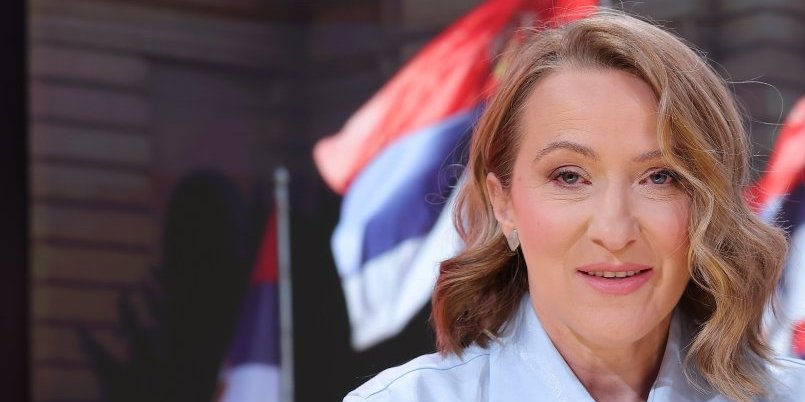 Ona je nova ministarka državne uprave i lokalne samouprave - Sa 16 godina počela da se bavi politikom!