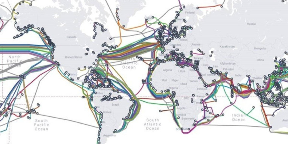 Slabo su zaštićeni, ali su beskrajno važni - bez njih savremeni život je nezamisliv! Podmorski kablovi su "ahilova peta" sveta!